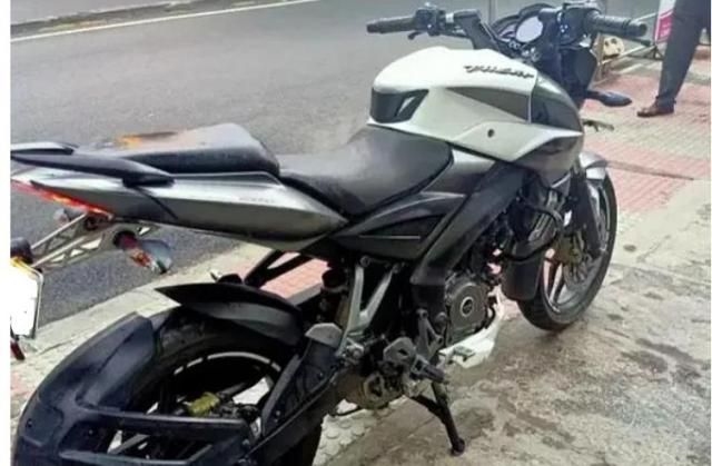 Bajaj Pulsar NS200 2017