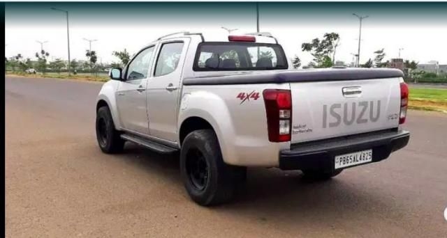 Isuzu D-Max V-Cross 4X4 2017