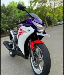 Honda CBR 250R 2019