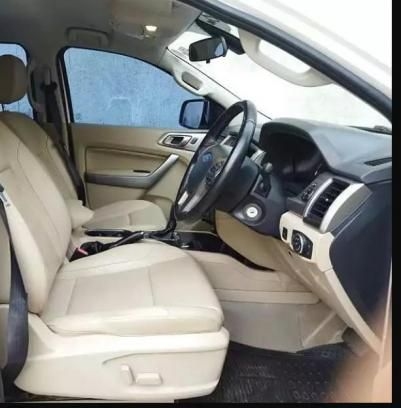 Ford Endeavour Titanium 3.2 4x4 AT 2018