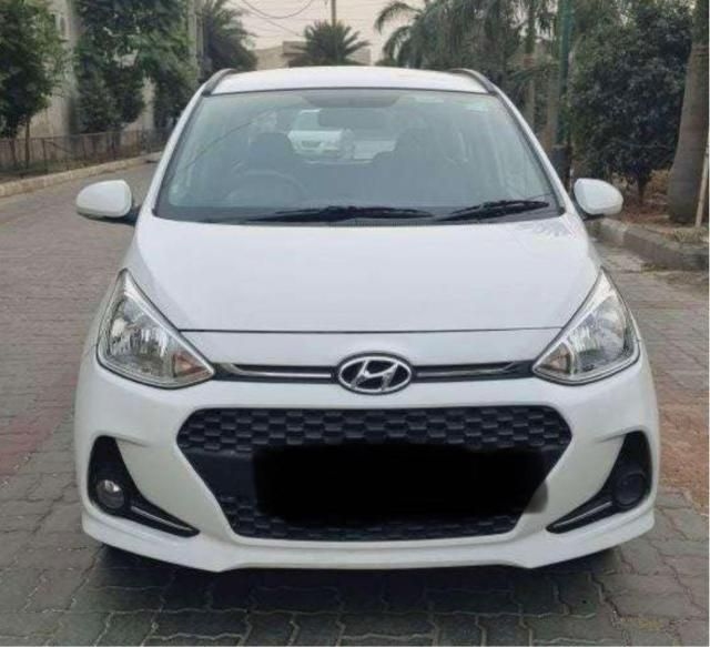 Hyundai Grand i10 Nios Sportz AMT 1.2 CRDi 2019