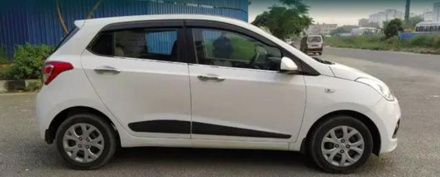Hyundai Grand i10 Sportz 1.1 CRDi 2016