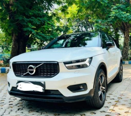 Volvo XC40 D4 R-Design 2019