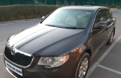 Skoda Superb ELEGANCE 2.0 TDI CR AT 2012