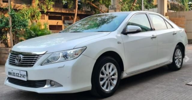 Toyota Camry 2.5 G 2013