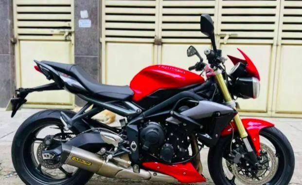 Triumph Street Triple 675cc 2015