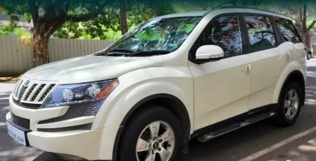 Mahindra XUV500 W8 2012