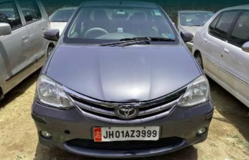 Toyota Etios V 2013