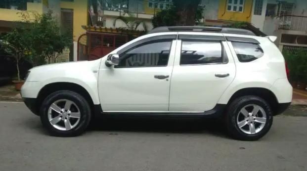 Renault Duster 85 PS RXE 2013