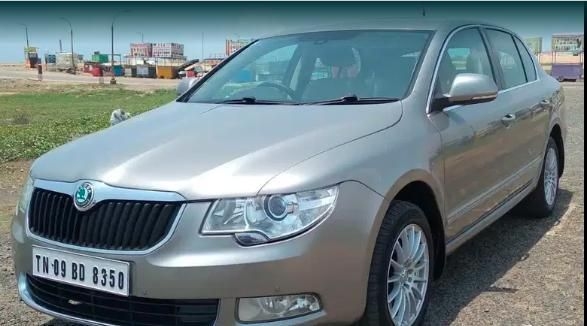 Skoda Superb ELEGANCE 2.0 TDI CR AT 2010