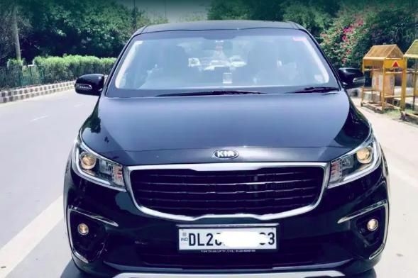 Kia Carnival Premium 7 STR 2021