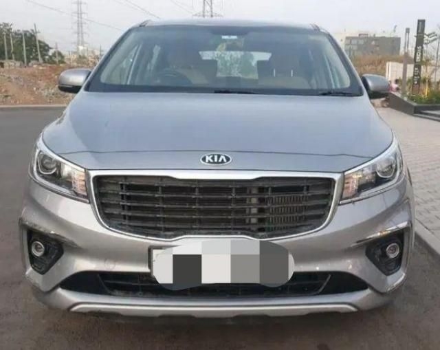 Kia Carnival Premium 7 STR 2021