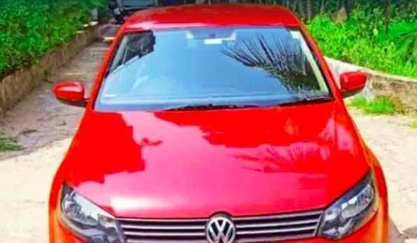 Volkswagen Polo Highline 1.2L (P) 2014