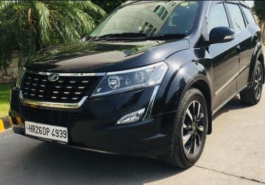 Mahindra XUV500 W11 AT 2018