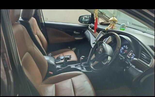 Toyota Innova Crysta 2.4 ZX AT 7 STR 2022
