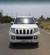 Mahindra TUV300 T4 2017