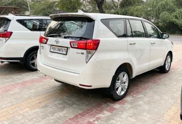 Toyota Innova Crysta 2.4 ZX 7 STR 2018