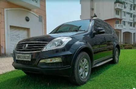 Mahindra Ssangyong Rexton RX5 2013