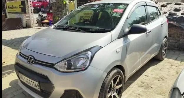 Hyundai Xcent Base 1.2 2015