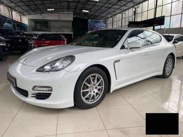 Porsche Panamera Diesel 2013