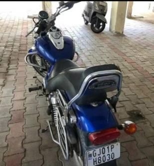 Bajaj Avenger 220cc 2013