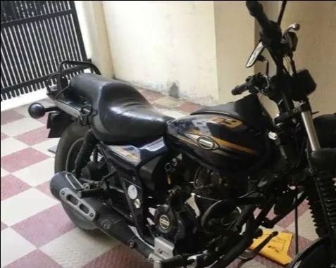 Bajaj Avenger Street 150 2016