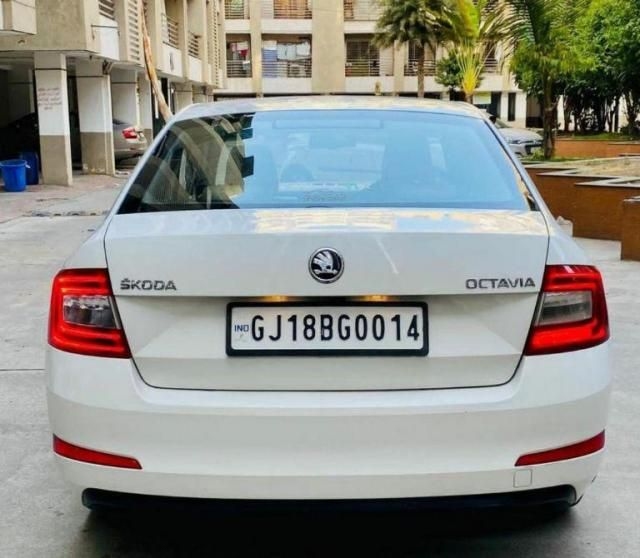 Skoda Octavia 2.0 TDI CR AMBITION AT 2016