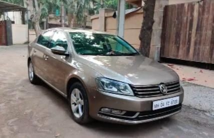 Volkswagen Passat Highline 2.0 TDI AT 2013