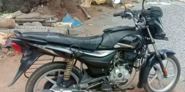 Bajaj Platina  Alloy ES-100cc 2017