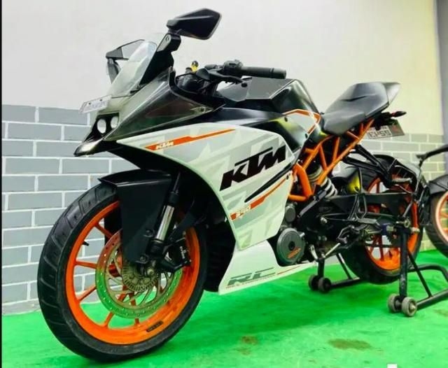 KTM RC 390cc 2016