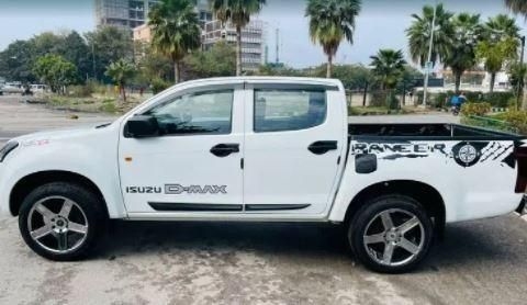 Isuzu D-Max V-Cross HIGH DIESEL 2019