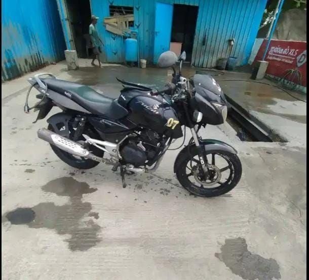 Bajaj Pulsar 150cc 2011