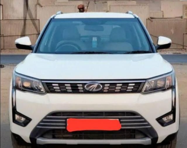 Mahindra XUV300 W6 Petrol 2019