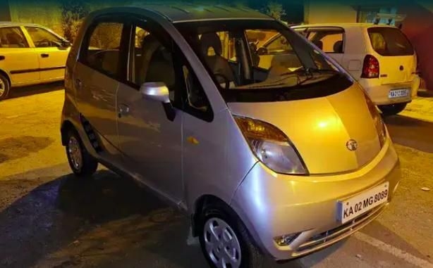 Tata Nano LX 2012