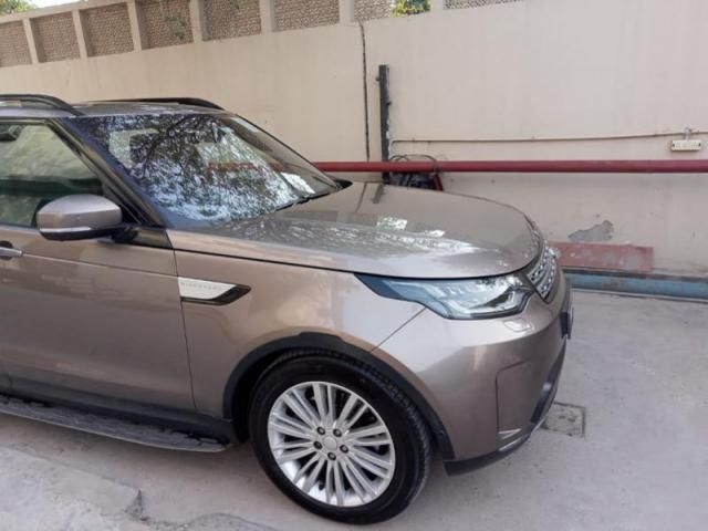 Land Rover Discovery 3.0 SE Petrol 2019