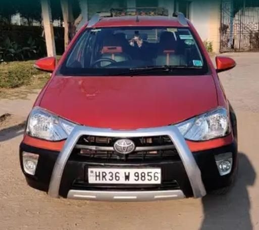 Toyota Etios Cross 1.4 GD 2014