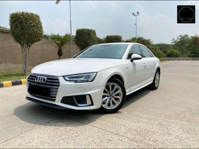 Audi A4 35 TDI Premium Plus 2017