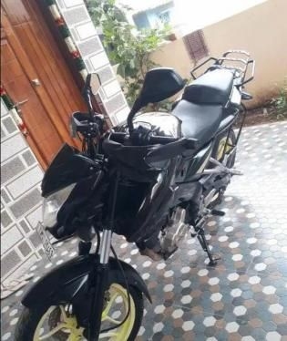 Bajaj Pulsar NS200 2013