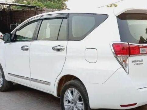 Toyota Innova Crysta 2.4 ZX AT 7 STR 2022