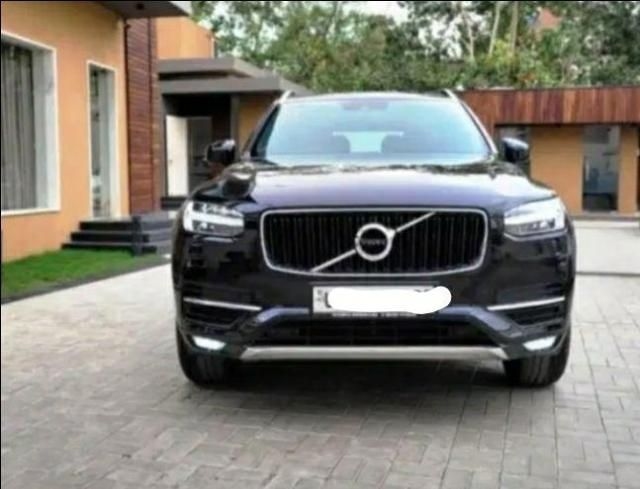 Volvo XC90 Momentum Luxury 2018