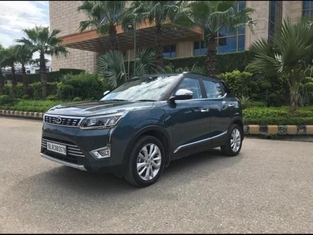 Mahindra XUV300 W8 Diesel BS6 2021