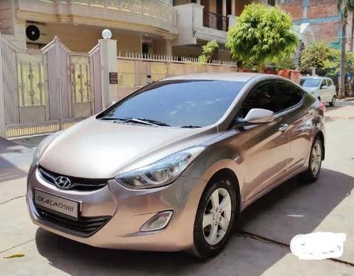 Hyundai Elantra 1.6 SX (O) 2013