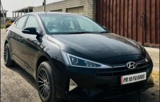 Hyundai Elantra 2.0 SX MT 2022