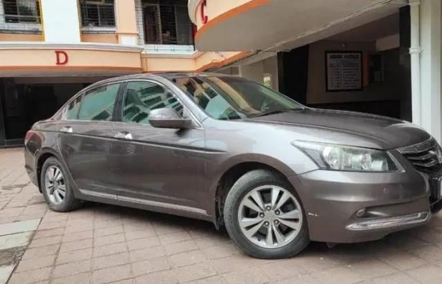 Honda Accord 2.4 ELEGANCE AT 2011