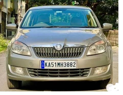 Skoda Rapid 1.5 TDI CR Elegance AT 2015