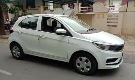 Tata Tiago Revotron XT BS6 2021