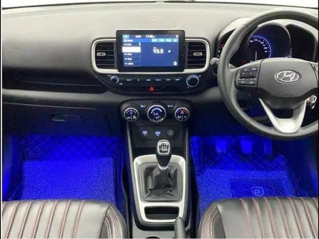 Hyundai Venue SX 1.0 Turbo iMT Dual Tone 2021