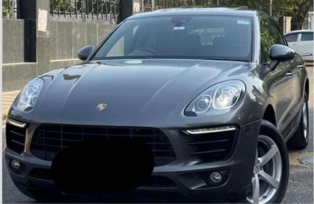 Porsche Macan 2.0 L Petrol 2018