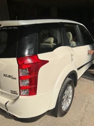 Mahindra XUV500 W10 AWD 2017