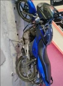 Bajaj Pulsar 150cc 2014